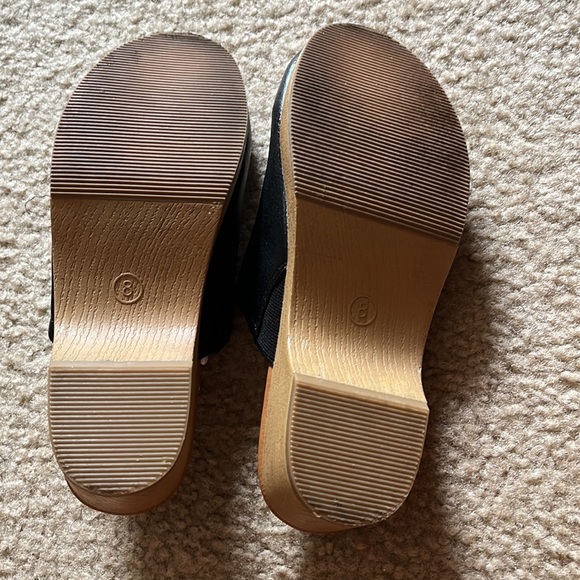 Size 8 clogs I got from target and wore once - Picture 3 of 4